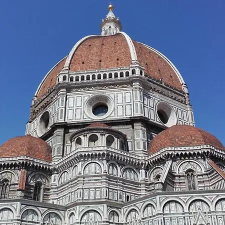 Castiglione Near The Center Apartment